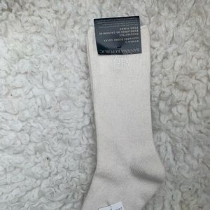 BANANA REPUBLIC CASHMERE BLEND SOCK IN WHITE